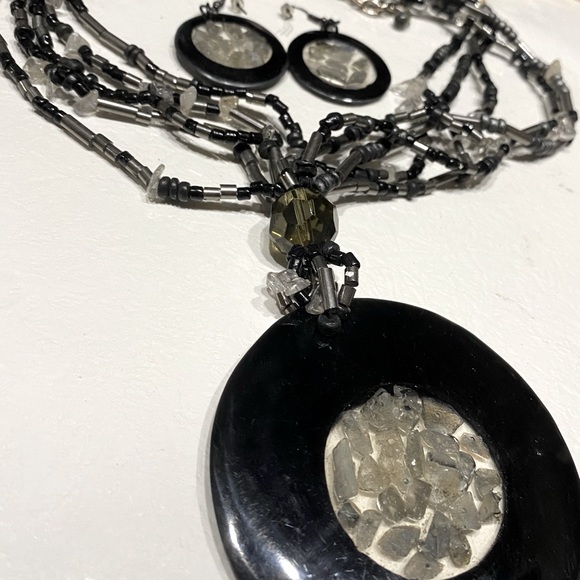 New 2 pc Blk/slv/Grey Clear Quartz Neck/Ear Set- SALE - Picture 5 of 13